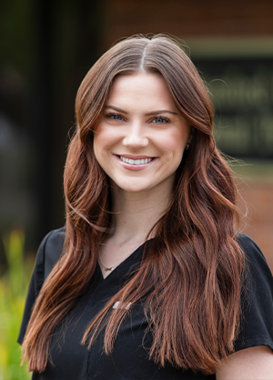 Stanford Ranch Family Dentistry | Veneers, Invisalign reg  and Oral Exams